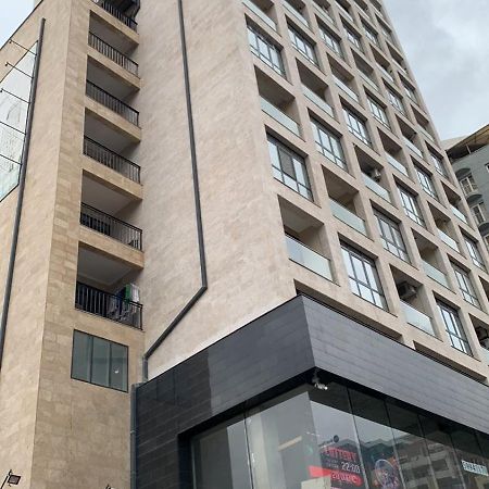 Сдается 3 - Х Комнатная Квартира По Суточно В Центре Тбилиси Eksteriør billede